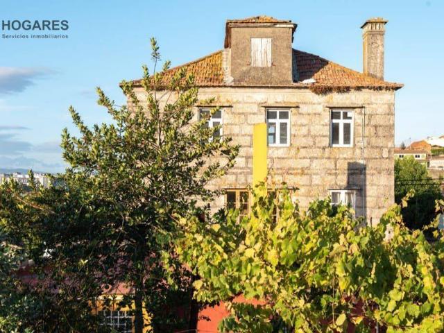 Villa en venta en Vigo, A Divina Pastora