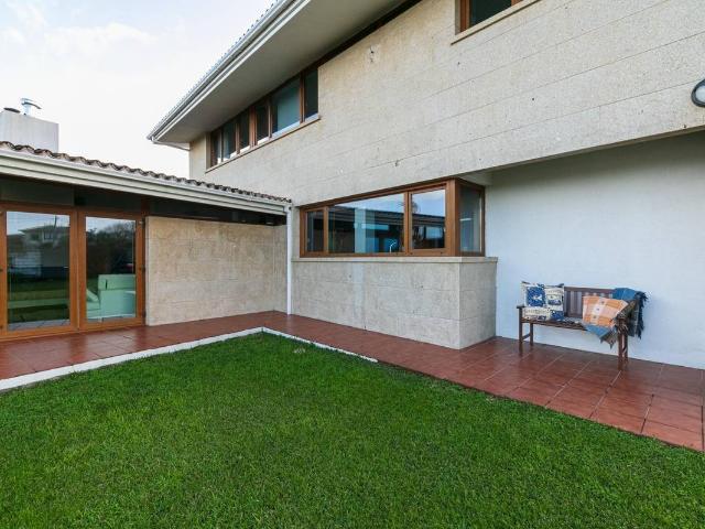 Chalet en venta en Vigo