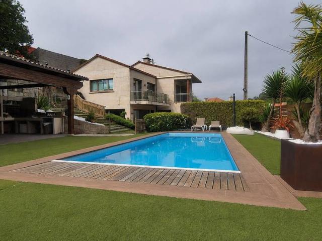 Chalet en venta en Vigo