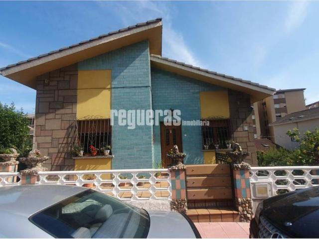 Chalet en venta en Corvera De Asturias, Asturias