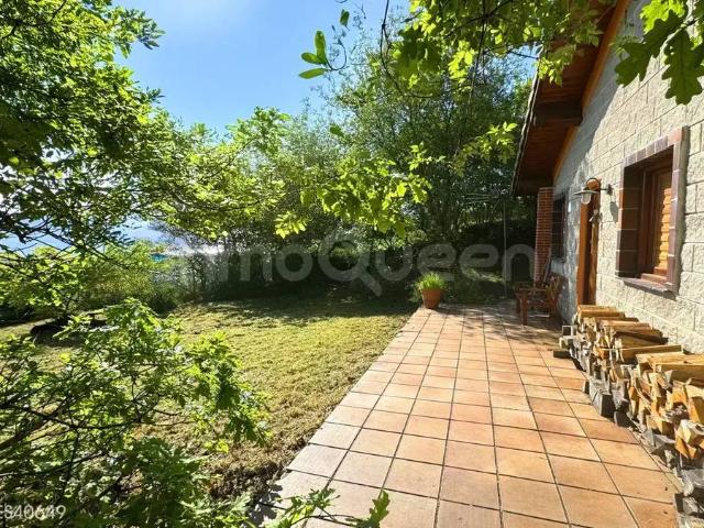 Chalet en venta en Corvera De Toranzo, Cantabria