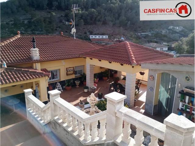 Villa en venta en Cunit