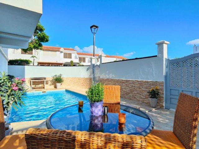 Chalet en venta en Las Casas, Arona