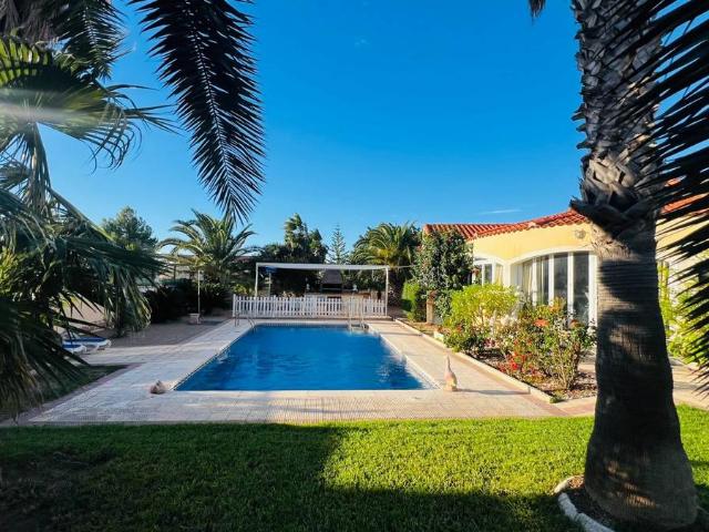 Chalet en venta en Baix Camp, Catalunya