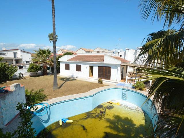 Chalet en venta en Dones de la Mar, el Baix Maestrat