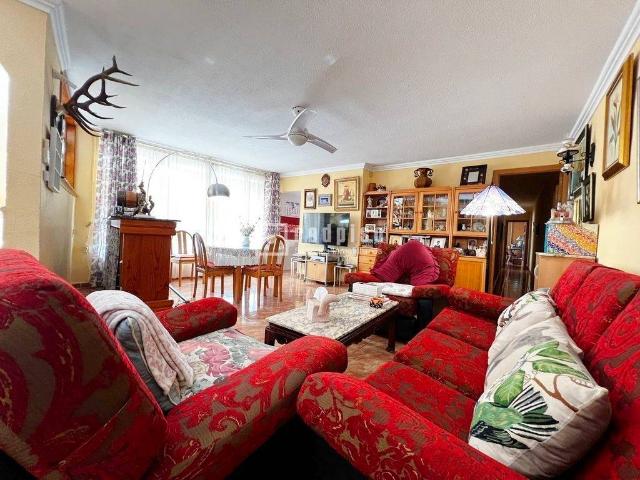 Villa en venta en Rincón De La Victoria