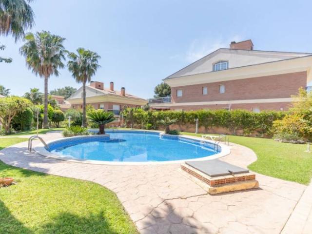 Chalet en venta en Salou