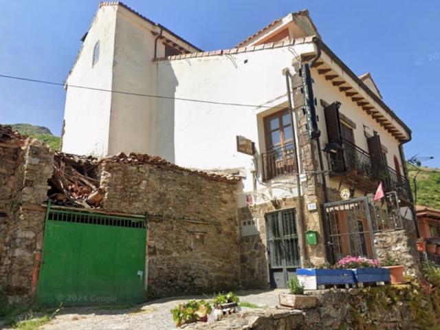 Chalet en venta en Crémenes, Castilla y León
