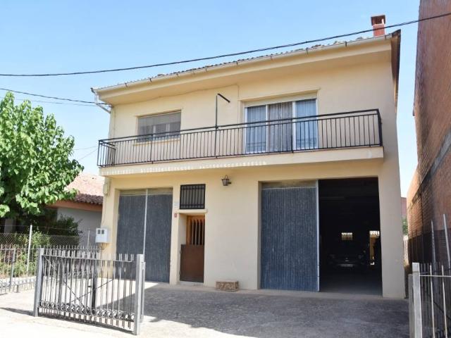 Chalet en venta en Matarraña / Matarranya, Cretas