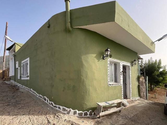 Chalet en venta en Los Cuervos, Granadilla de Abona