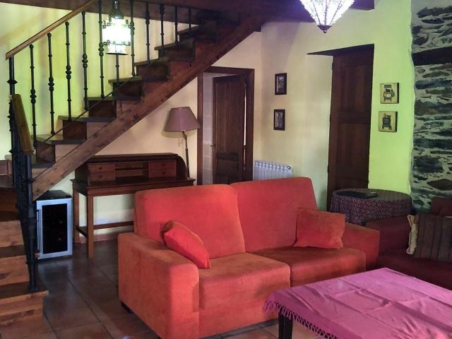 Villa en venta en Cubillos Del Sil