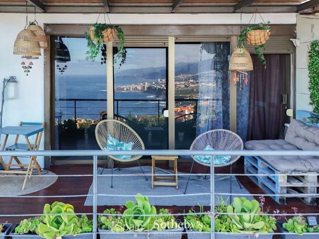 Chalet en venta en Santa Úrsula, Canarias