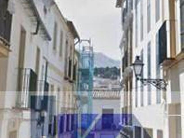 Villa en venta en Antequera