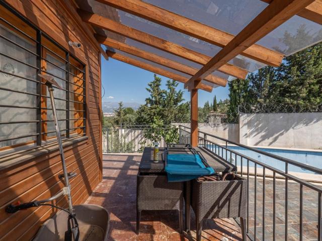 Chalet en venta en Cúllar Vega, Granada