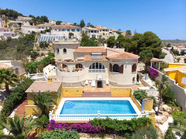 Villa en venta en Benitachell