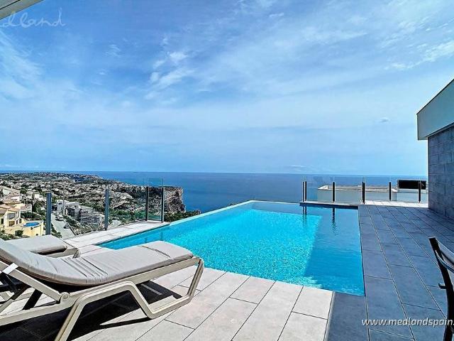Villa en venta en Benitachell, Cumbre del sol