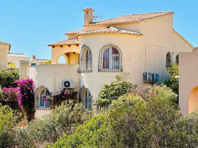 Villa en venta en Benitachell, Cumbre del sol