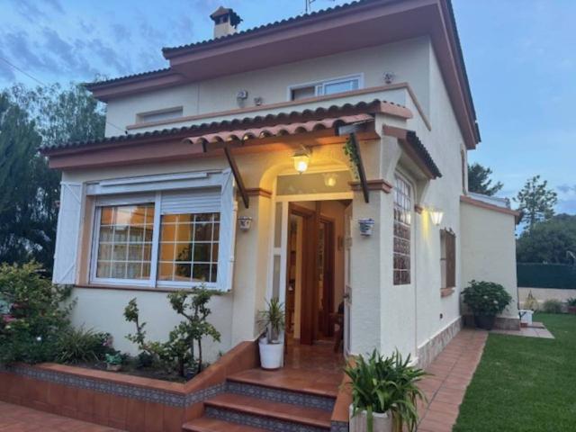 Villa en venta en Cunit