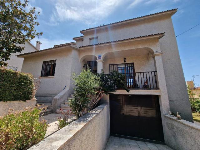 Villa en venta en Cunit