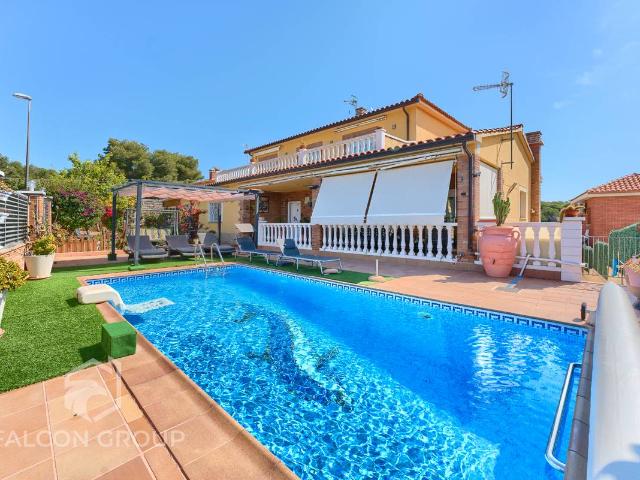 Villa en venta en Cunit