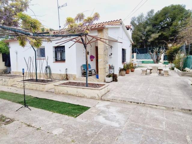Villa en venta en Cunit