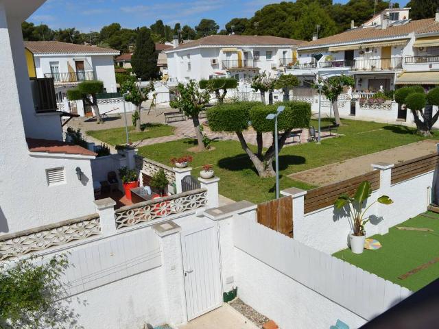 Villa en venta en Cunit