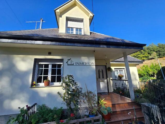 Chalet en venta en Cuntis