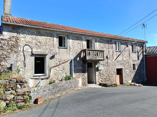 Chalet en venta en Lurdes, Betanzos
