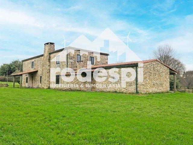 Chalet en venta en Lurdes, Betanzos