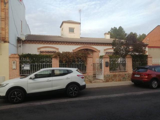 Chalet en venta en Daimiel, Castilla-La Mancha
