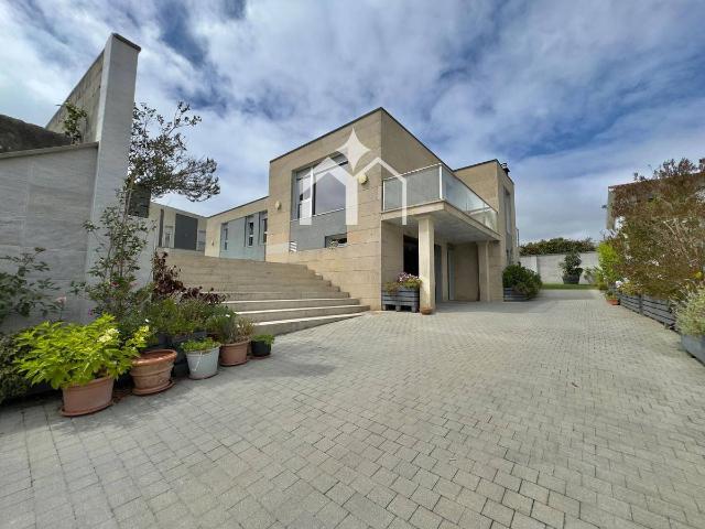 Chalet en venta en Cangas, O Morrazo