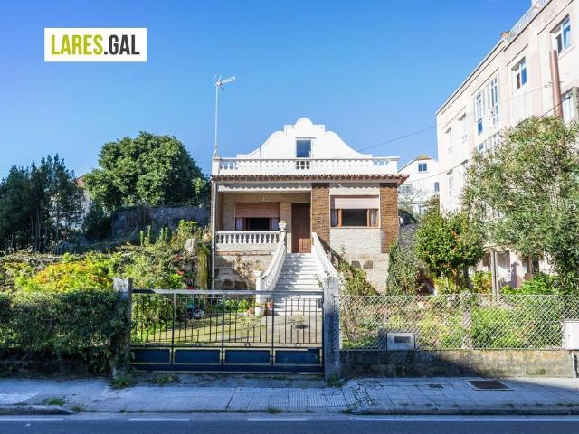 Chalet en venta en O Sinal, Cangas