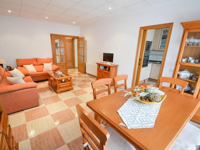Villa en venta en Deltebre