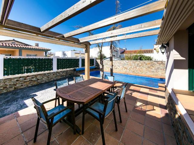 Chalet en venta en Baix Ebre, Catalunya