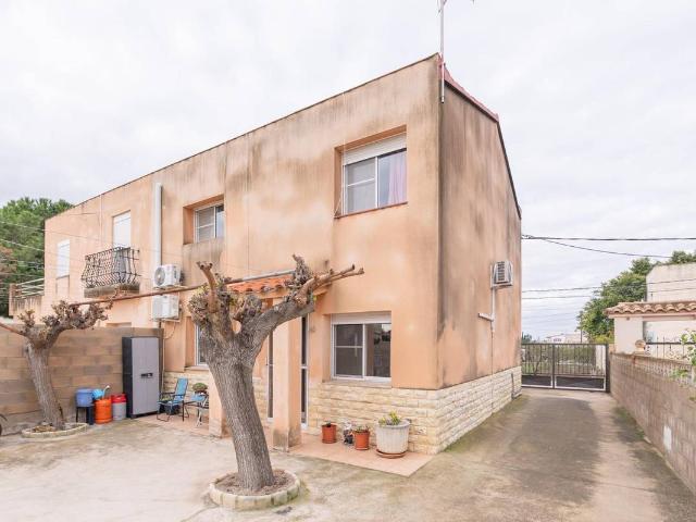 Chalet en venta en Baix Ebre, Catalunya