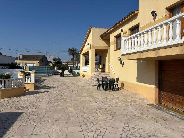 Chalet en venta en Baix Ebre, Catalunya