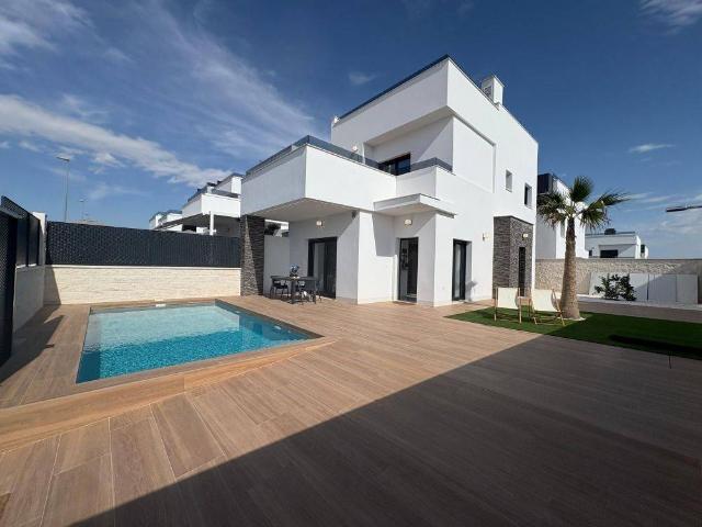 Chalet en venta en Obispo Rocamora, el Baix Segura / La Vega Baja