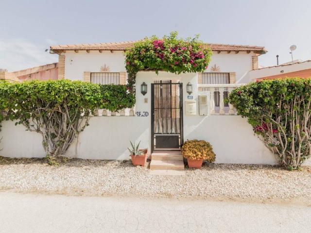 Chalet en venta en Obispo Rocamora, el Baix Segura / La Vega Baja