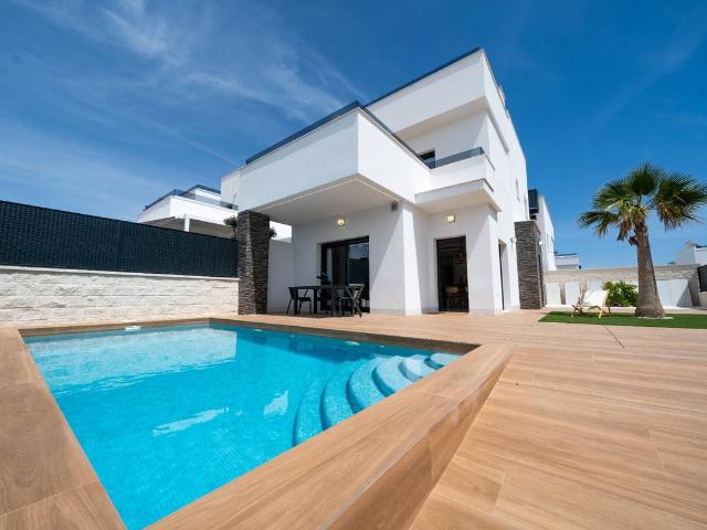Chalet en venta en Obispo Rocamora, el Baix Segura / La Vega Baja