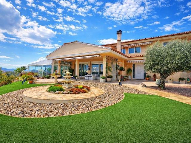 Chalet en venta en Obispo Rocamora, el Baix Segura / La Vega Baja