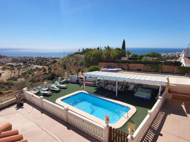 Chalet en venta en Rincón De La Victoria, Málaga