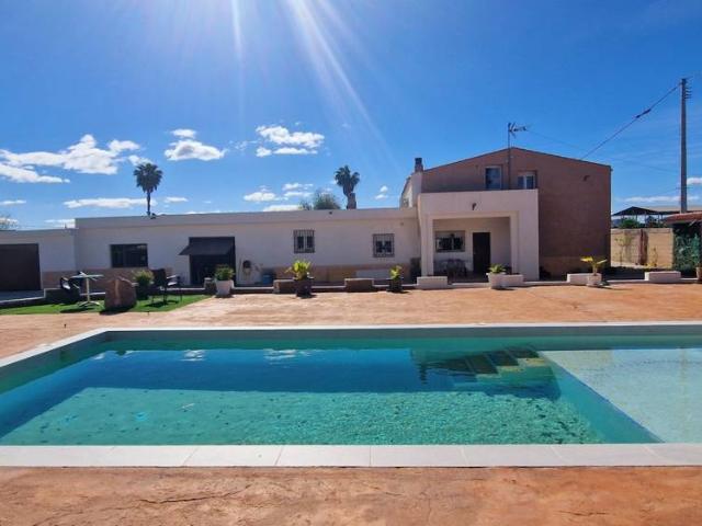 Villa en venta en Dolores