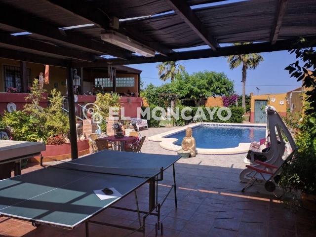 Villa en venta en Dolores