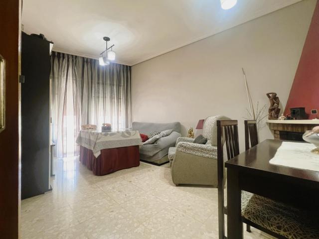 Villa en venta en Don Benito, Barrio de San Sebastián