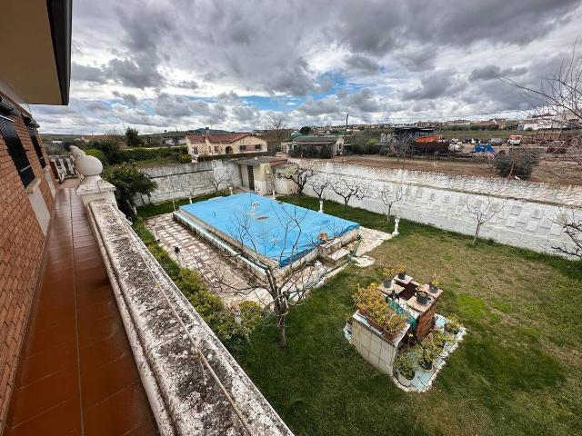 Villa en venta en Don Benito, Barrio de San Sebastián