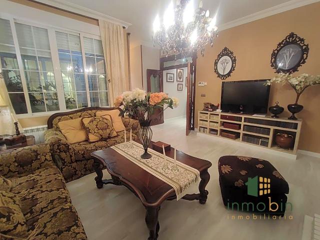 Villa en venta en Don Benito, Barrio de San Sebastián