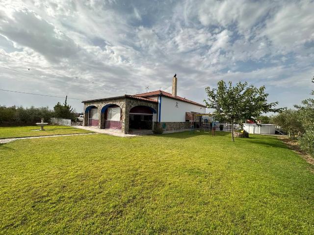 Villa en venta en Don Benito, Barrio de San Sebastián