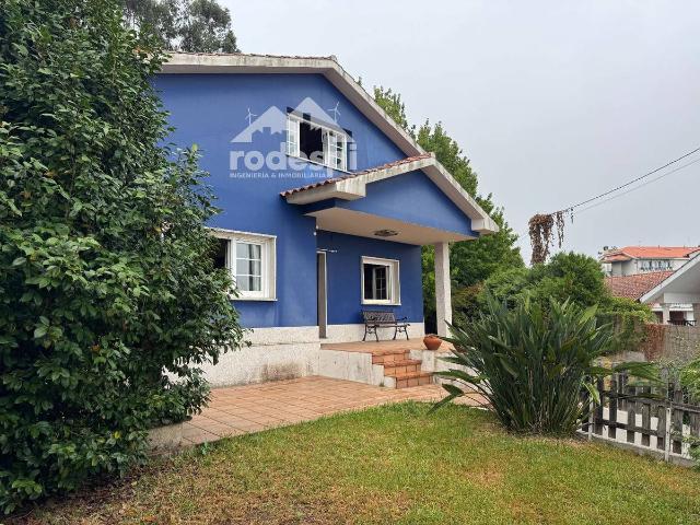 Chalet en venta en Padriñán, O Salnés