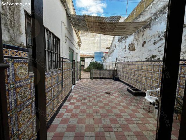 Casa en venta en La Puebla Del Río, Andalucía