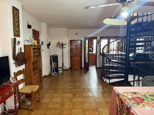 Chalet en venta en Doña Mencía, Andalucía